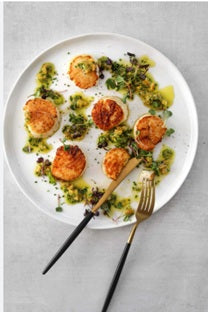 Seared Scallops with Kerala Lemon Ginger Velouté - 7min